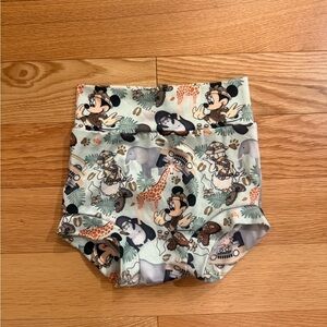 Disney Minnie safari bamboo bummies